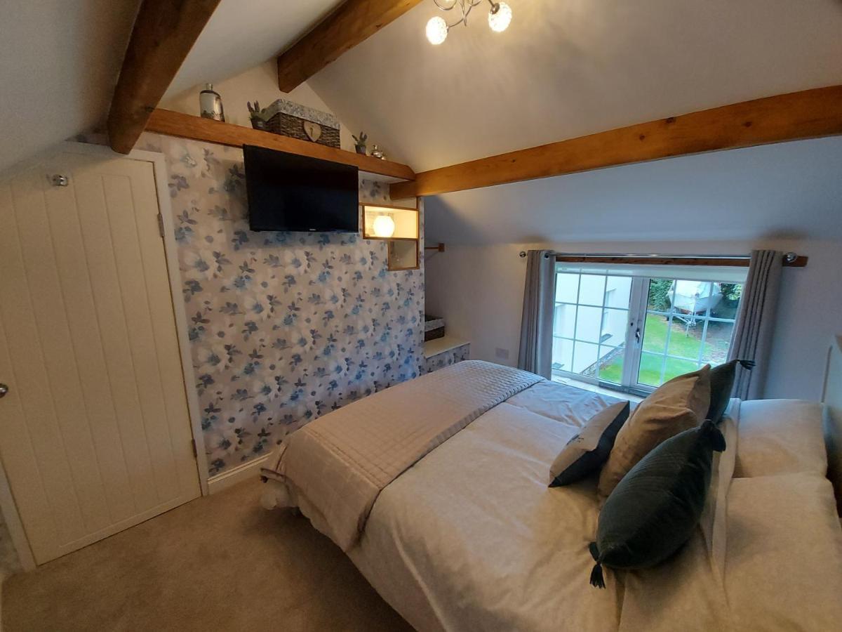 Saughall Mill Farm Cottage Chester Eksteriør bilde