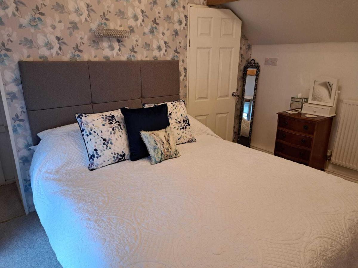 Saughall Mill Farm Cottage Chester Eksteriør bilde