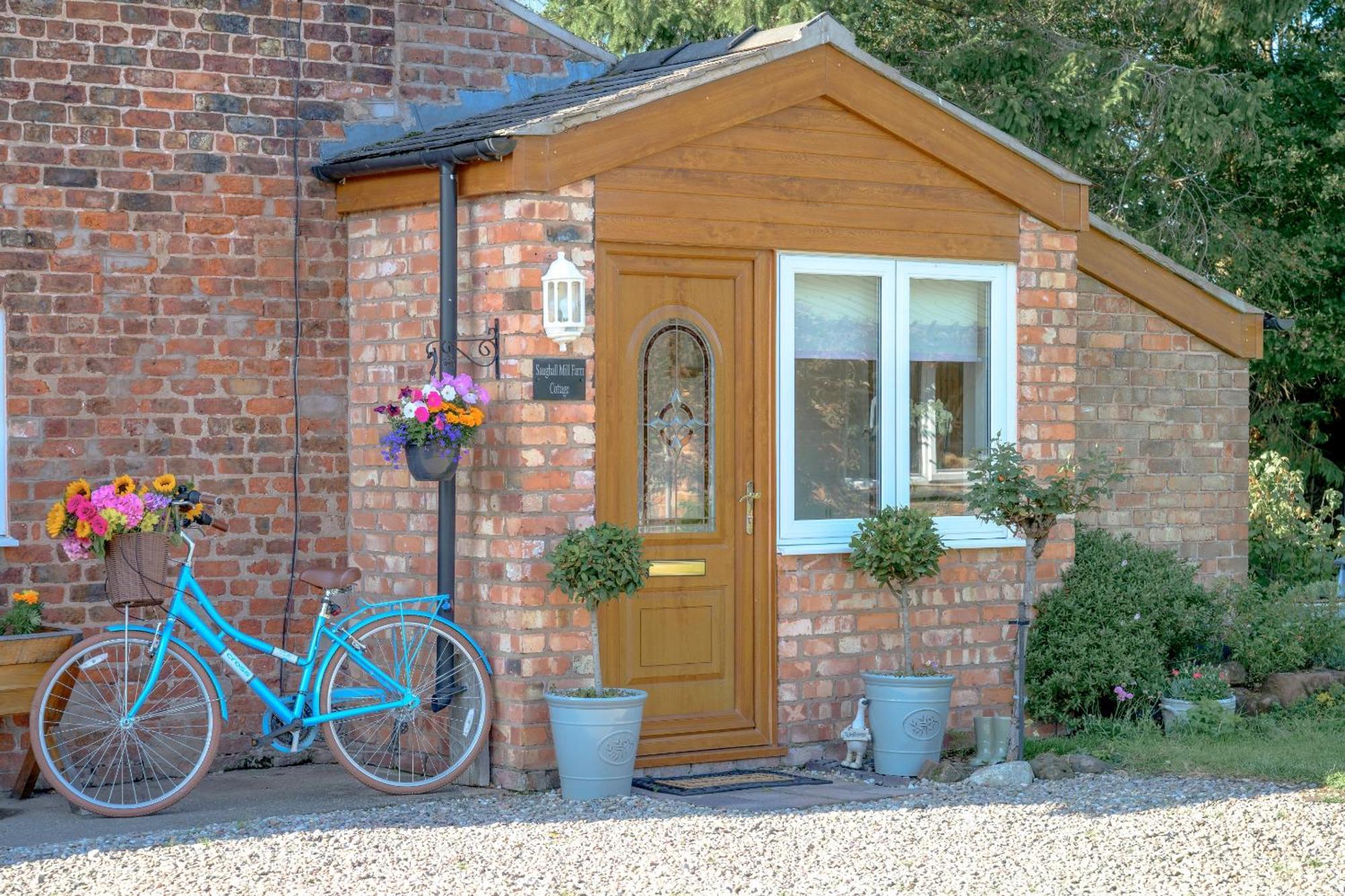 Saughall Mill Farm Cottage Chester Eksteriør bilde