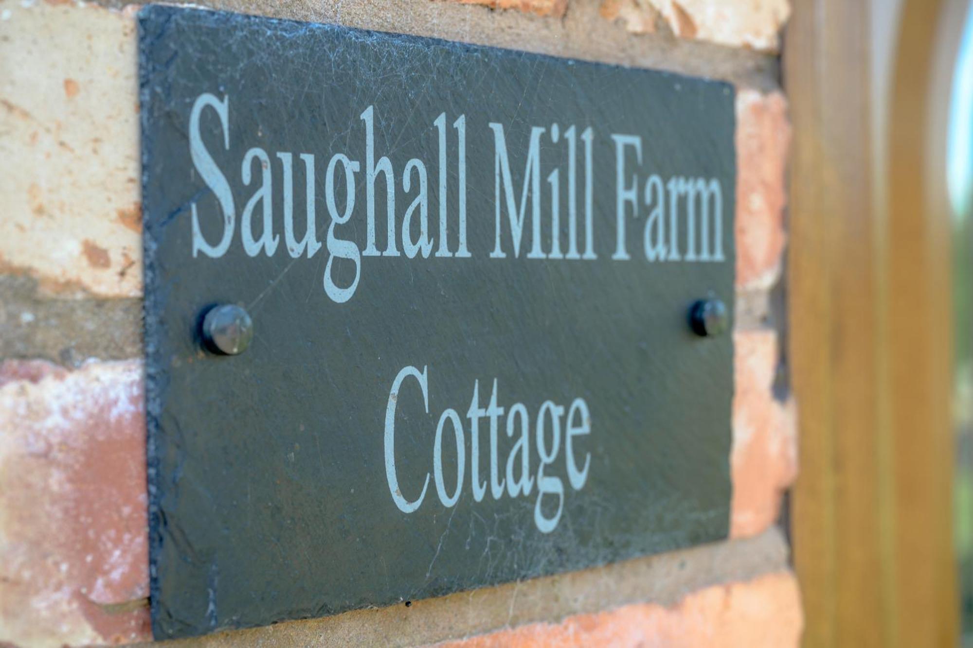 Saughall Mill Farm Cottage Chester Eksteriør bilde